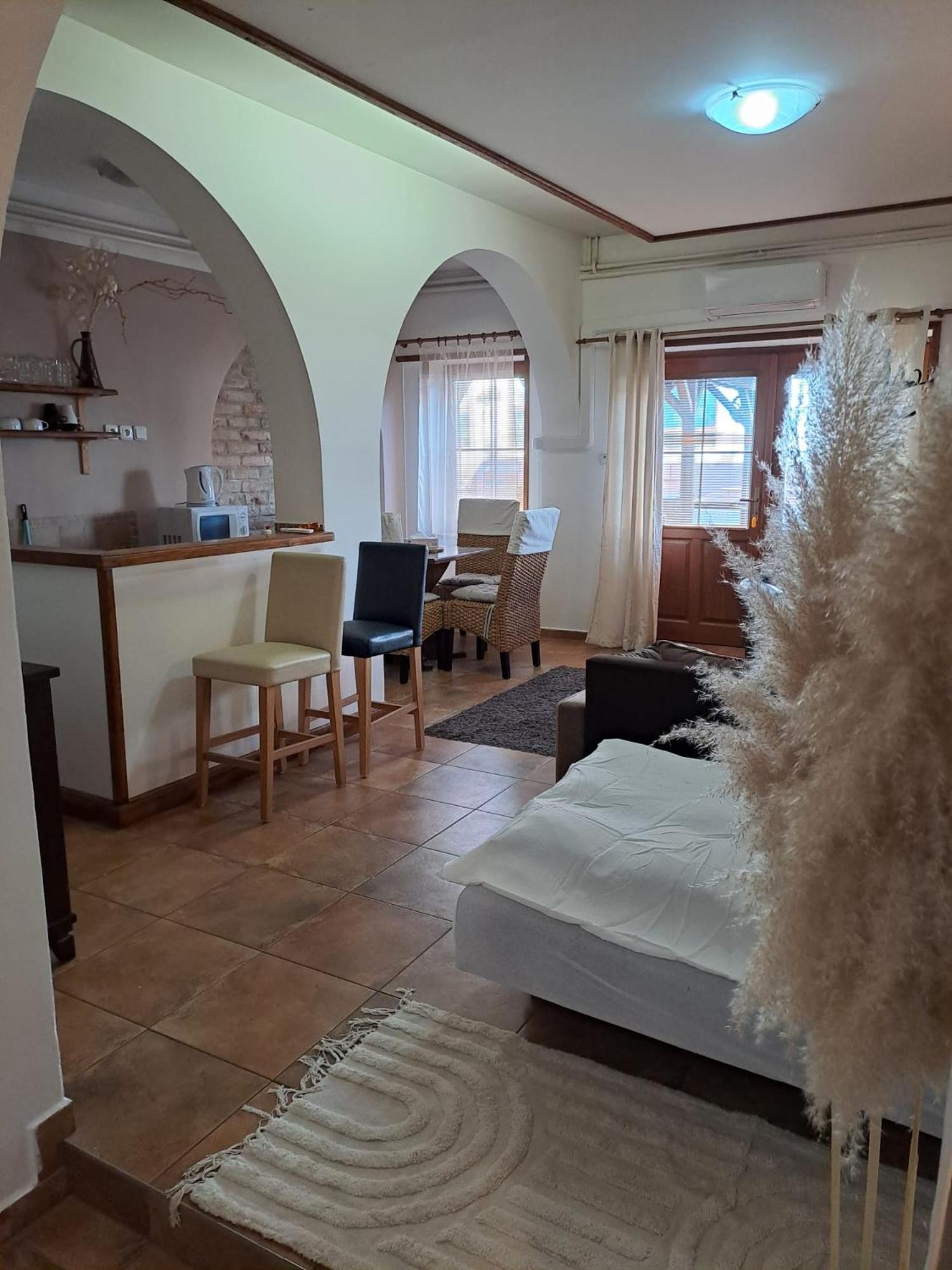 Apartman Romana Postorna Exterior foto